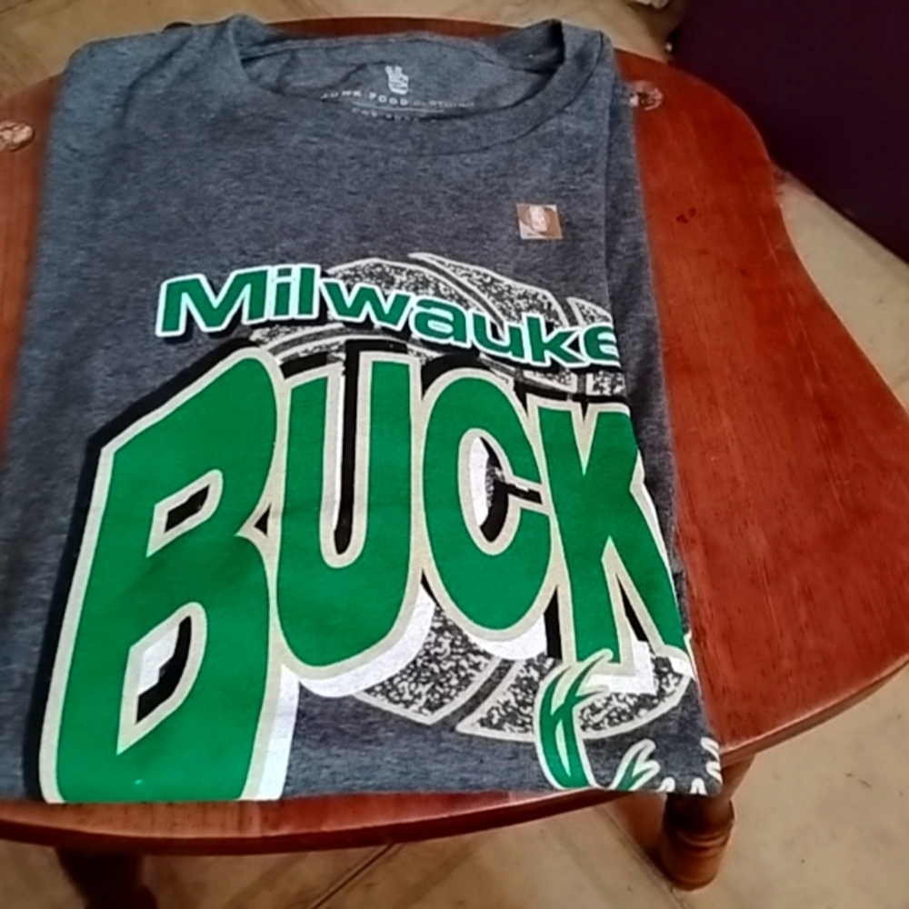 Milwaukee Bucks Gray and Green T-Shirt